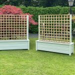 Trellis-Wooden-Planter-Centred-Large-Garden-Patio 1.8m High x 1.8m Long Painted Antique White